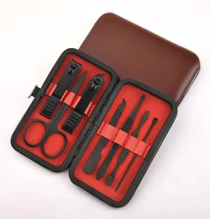 Kit | Men's Grooming & Manicure | Classy Care