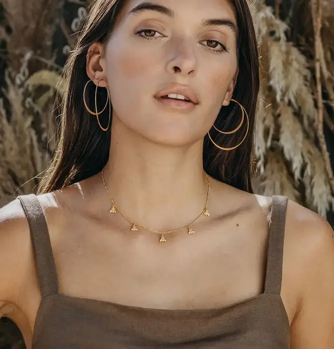 Necklace | Tiny Bee | 16" Chain | 14KGP