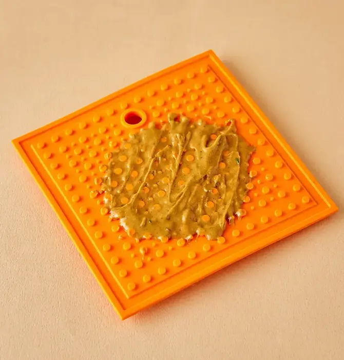 Dog Lick Mat | Suction Cup | Small