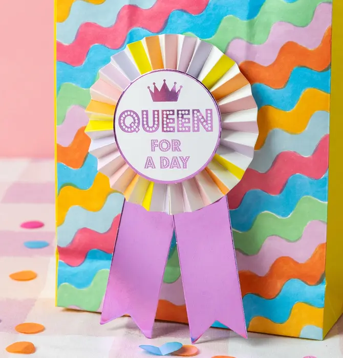 Gift Bags | Wavy Multicolor | 8 Pack