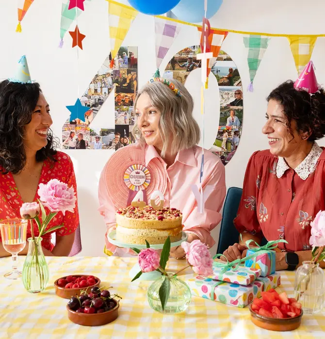 Party Hats | Happy Face Paper | 5 Pack