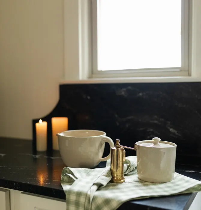 Canister | Stoneware | 5" H x 4.5" DIA