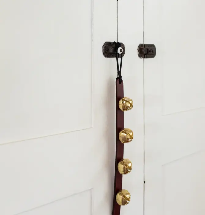 Sleigh Bells | Leather/Brass | Evergreen