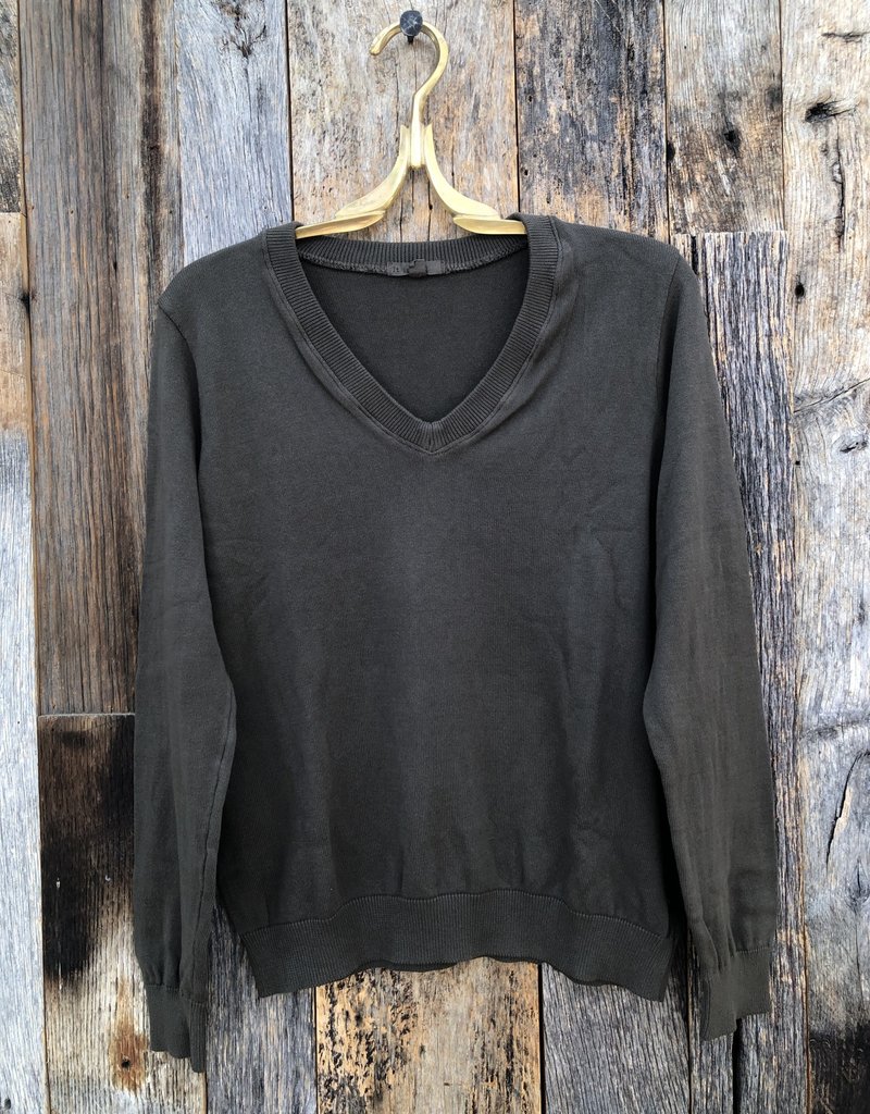 It is Well Easy V-Neck Sweater K1913 - Olive