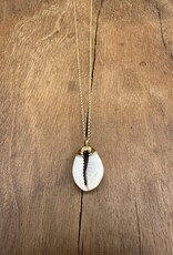 Rise Cowrie Necklace N-cow #1