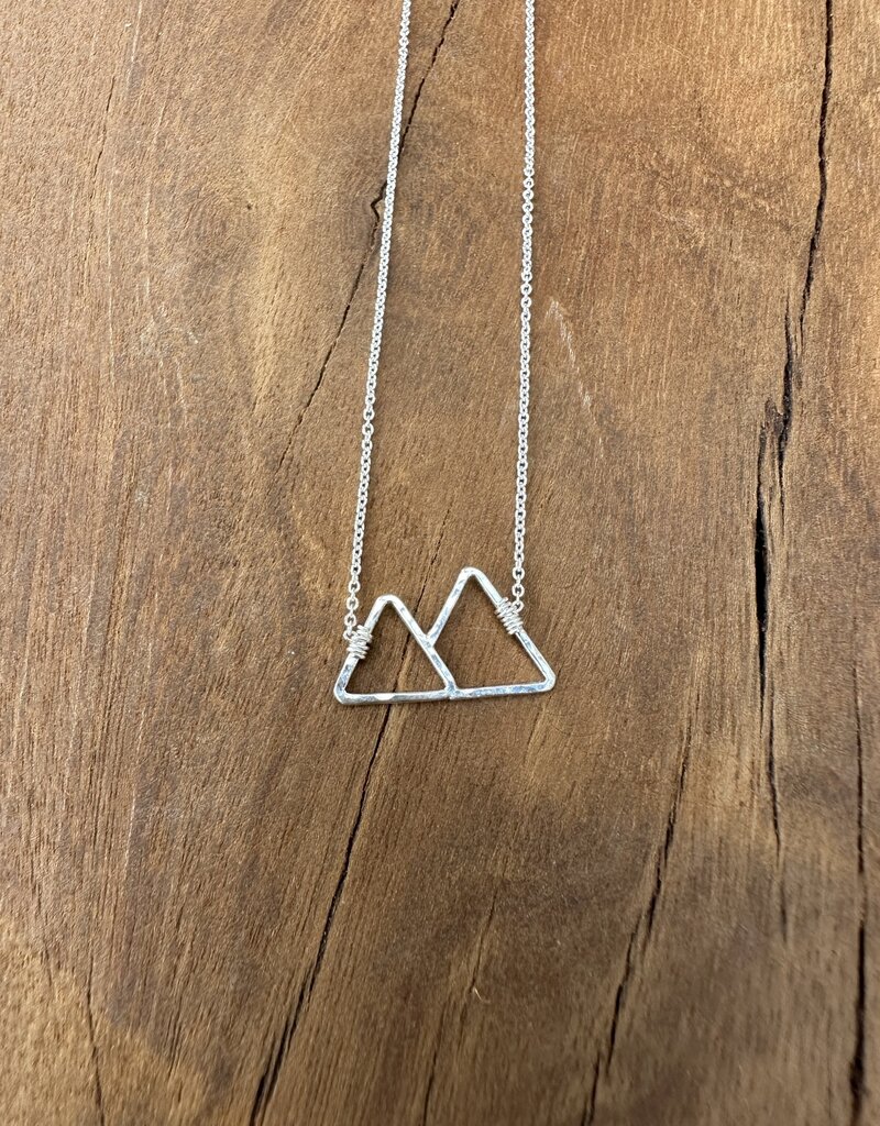 Sabina 2 Peaks Mountain Necklace SN5 SS