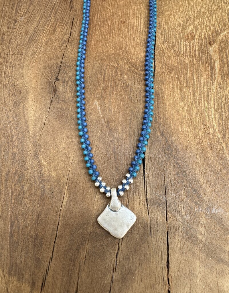 Minetta NDR-2 BLUES w/ New Tika Pendant