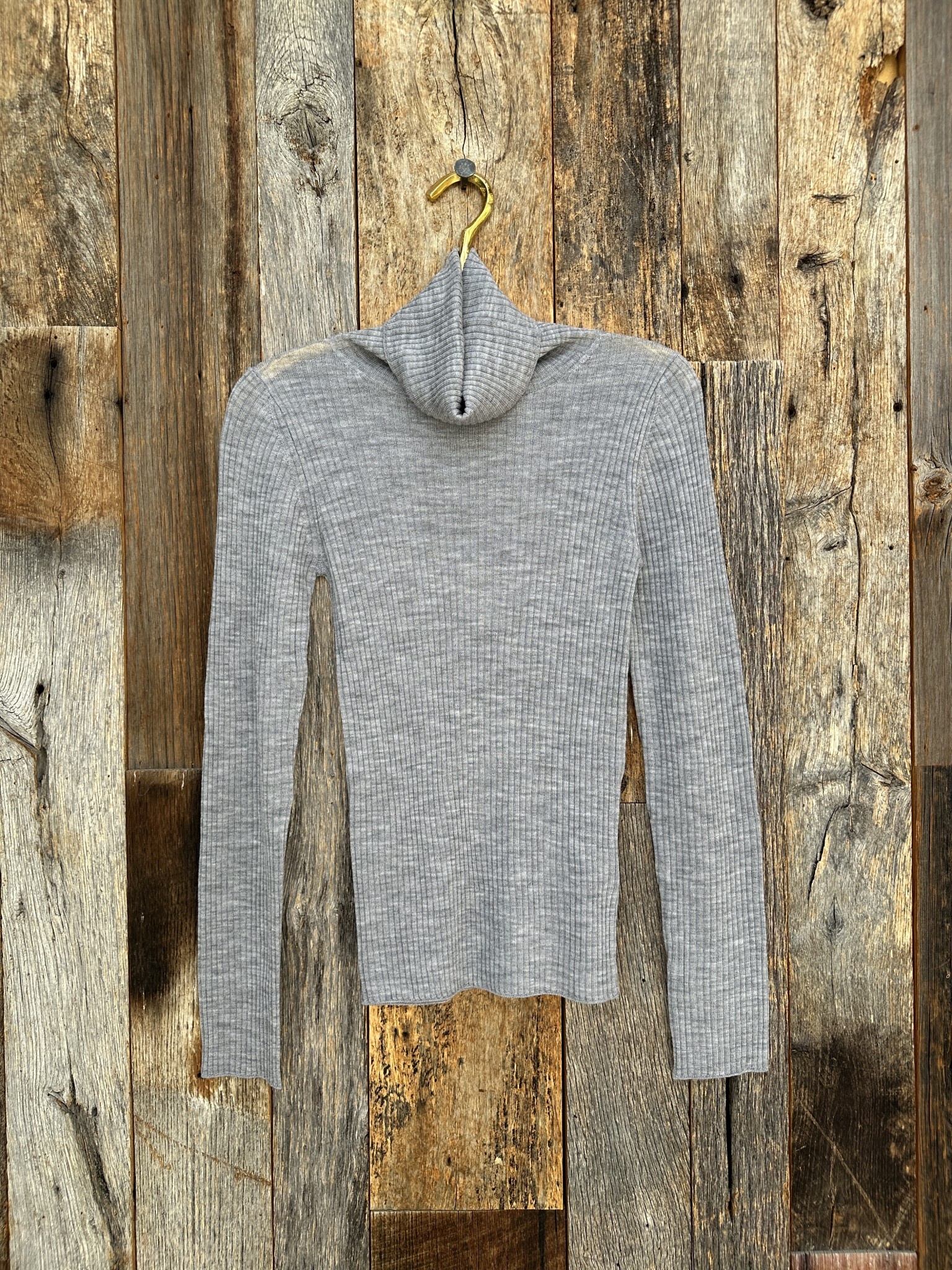 0039 Italy Whiley Merino Turtleneck Jumper Grey - Island Farm