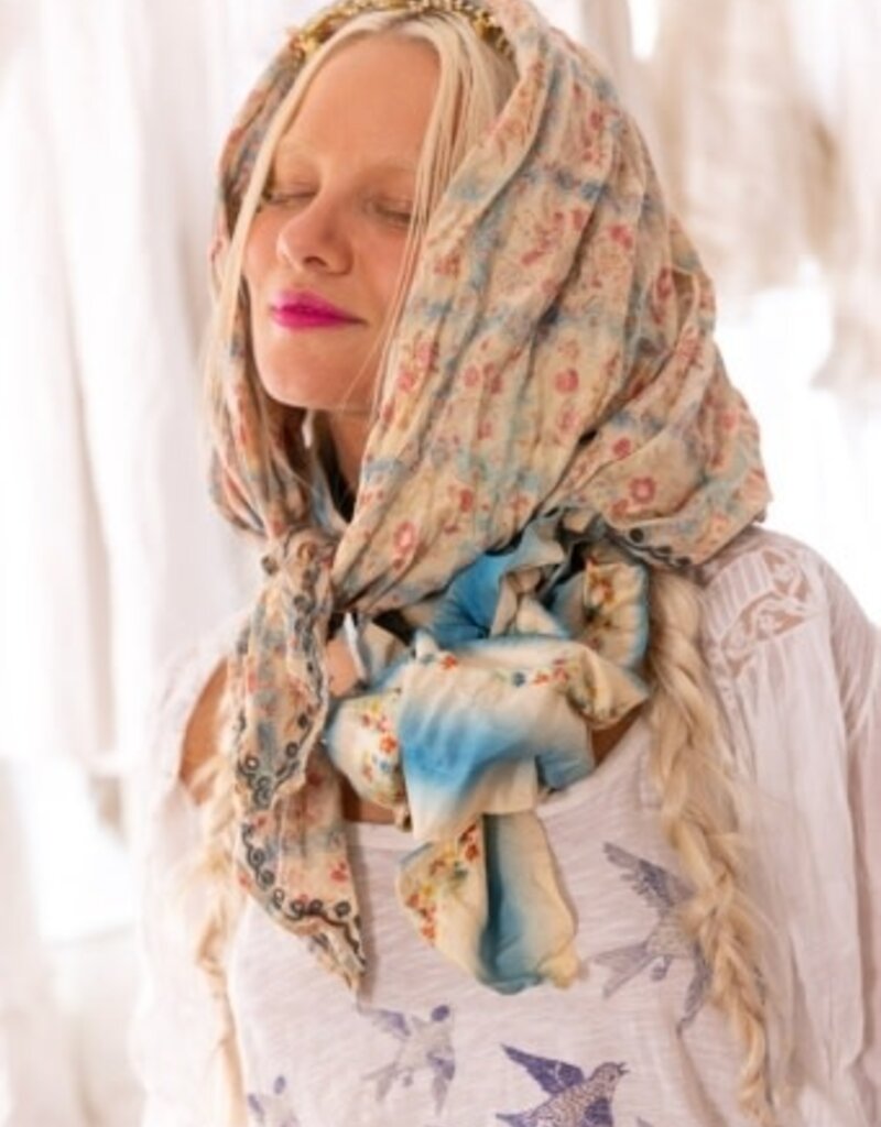 Magnolia Pearl Magnolia Pearl Scallop Edge Era Scarf 205 Cassia