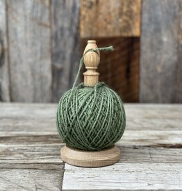 Earth & Nest Earth & Nest Twine Stand with Cutter, Jute Twine, Oak