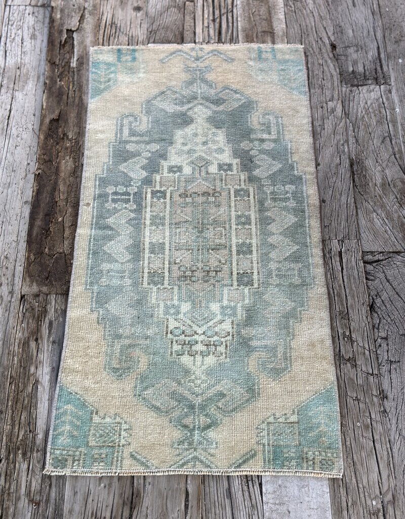 Orientalist Home Orientalist Vintage Turkish Anatolian Rug #3 34.5" x 17.5"