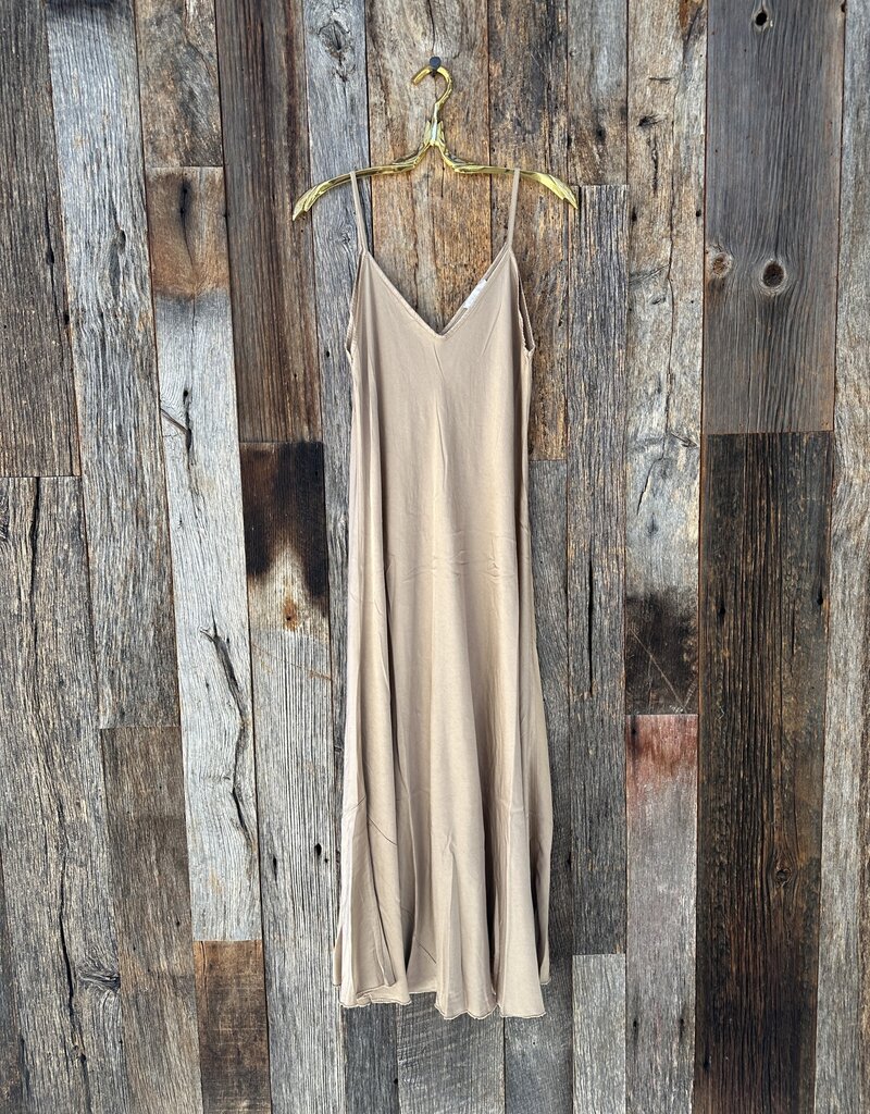 Milio Milano Milio Milano Full Length Slip Dress Camel