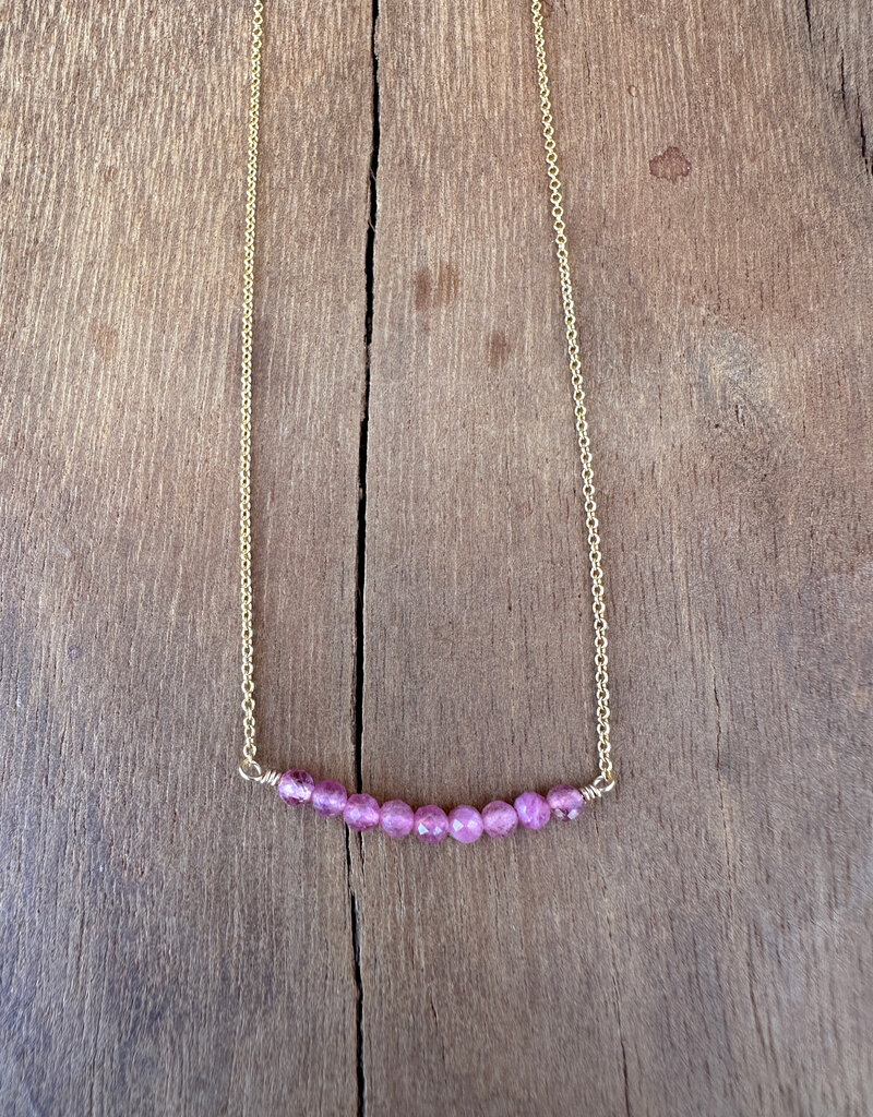 Elizabeth Nicole Elizabeth Nicole Strawberry Quartz 14K GF N202 16.5"