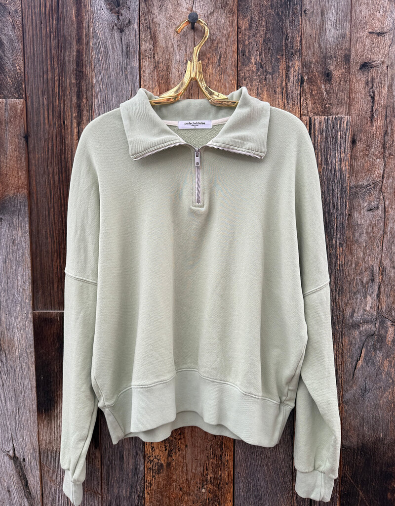 Perfect White Tee French Terry 1/2 Zip Pistachio