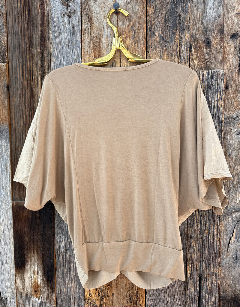 Milio Milano Milio Milano Front Twist Knot Top Camel