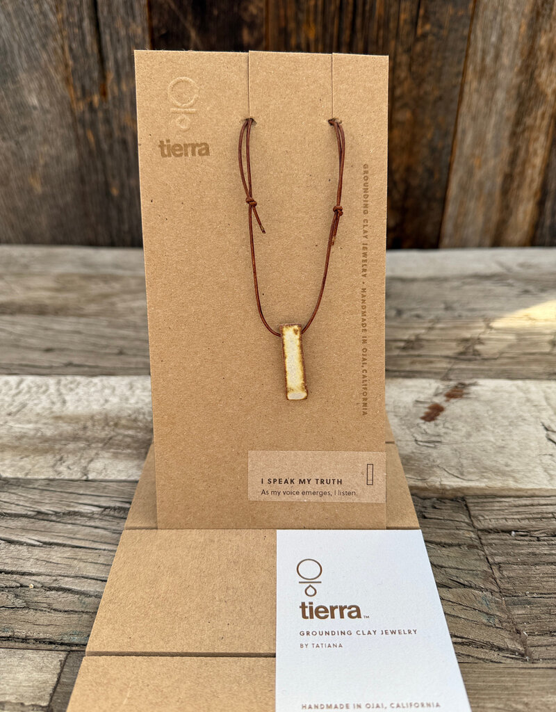 Tierra Tierra I Speak My Truth Stake Necklace Beige