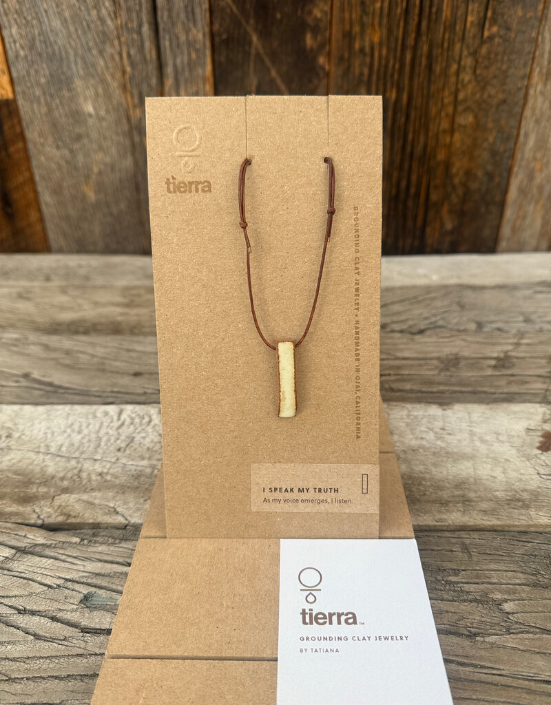 Tierra Tierra I Speak My Truth Stake Necklace White