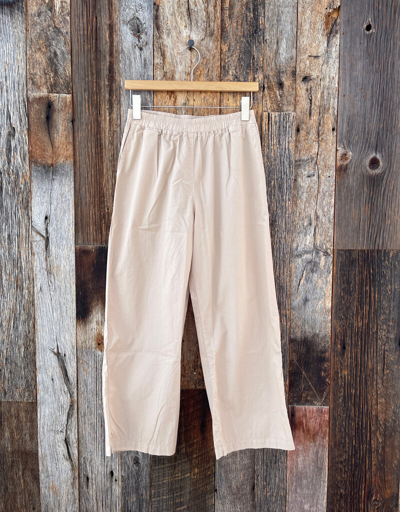 It Is Well Organic Poplin Cropped Pant Beige