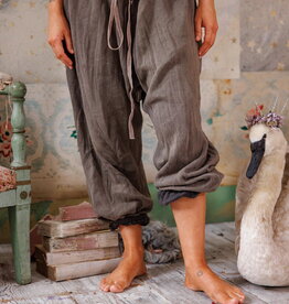 Magnolia Pearl Magnolia Pearl La Jolla Joggers Pants 869 Earl Grey