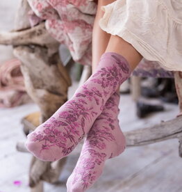 Magnolia Pearl Magnolia Pearl Vol Du Jardin MP Socks 113 Purple Martin*
