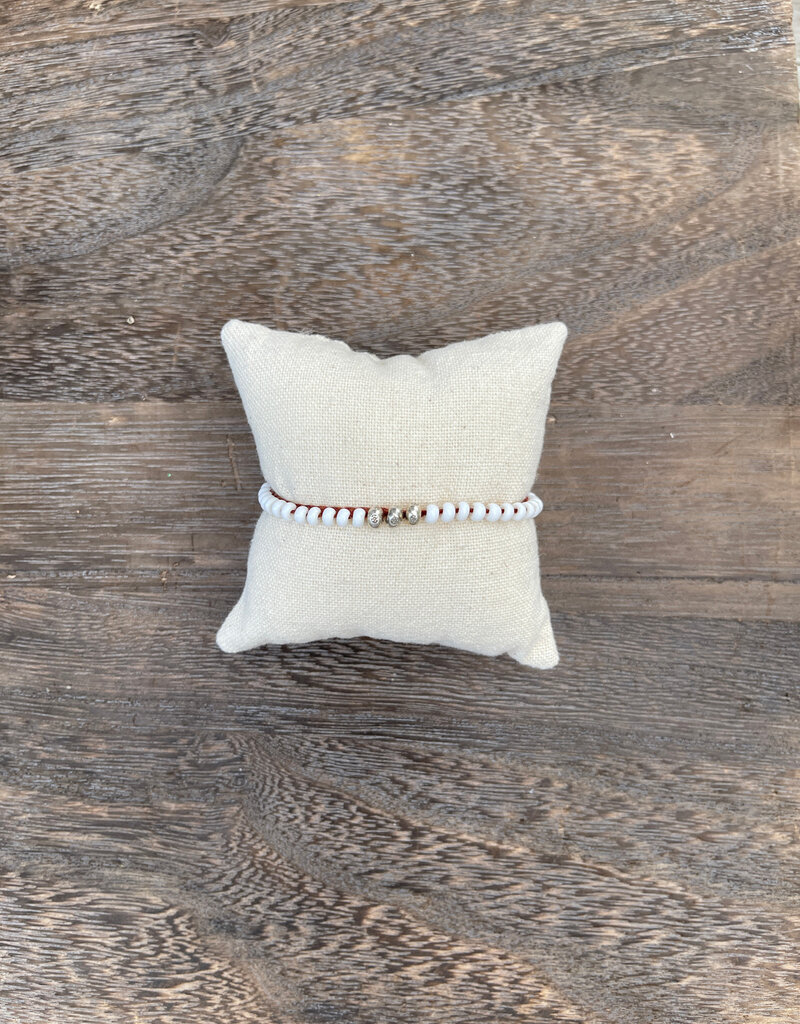 Minetta Design Bracelet -BSR Old African White w/Pecos Accent
