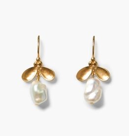 Chan Luu Chan Luu Petal Earrings White Pearl EG-5904