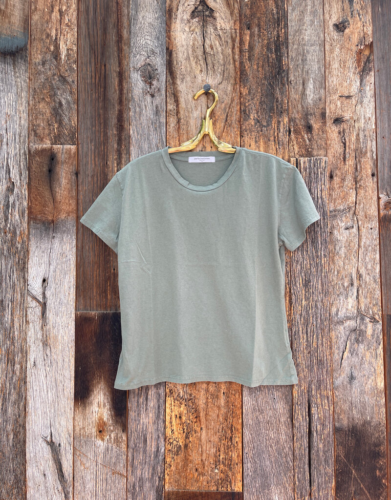 Perfect White Tee Harley S/S Boxy Crew Tee Aloe