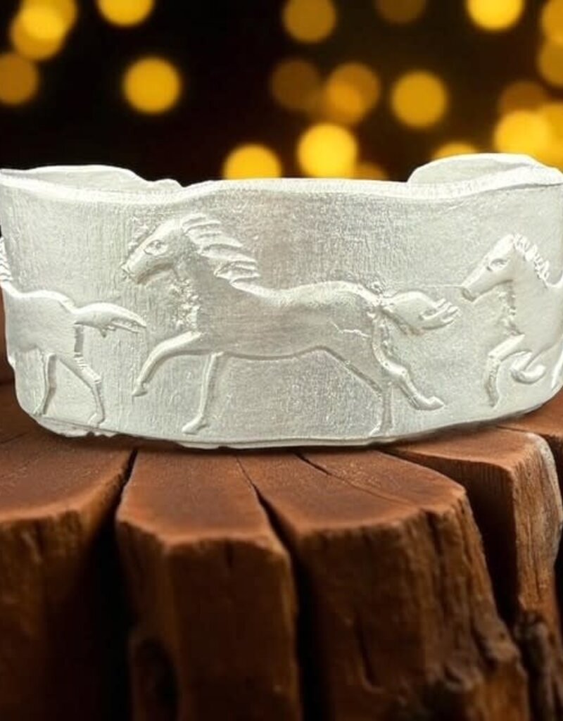 Ashton Handcrafted Jewelry Ashton Galloping Horses Cuff Bracelet