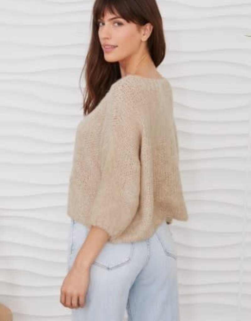 Milio Milano Milio Milano Fuzzy Knit Boat Neck 3/4 Sleeve Sweater Oat Beige
