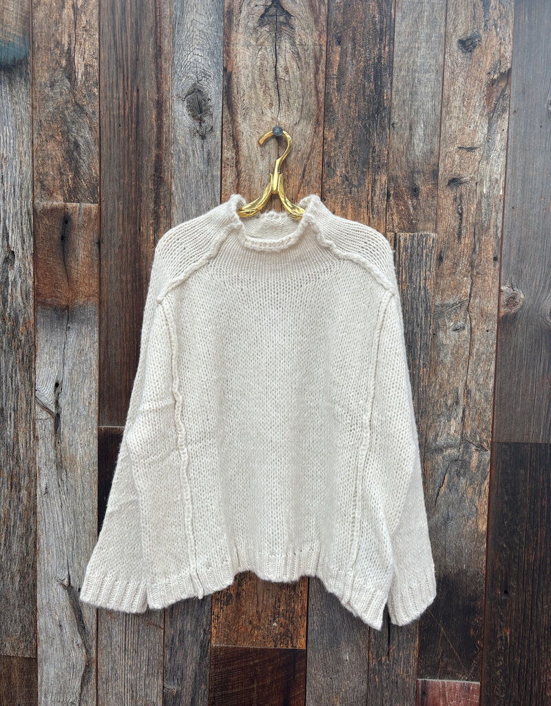 Milio Milano Milio Milano Mock Neck L/S Sweater w/ Front Stitch Detail Oatmeal