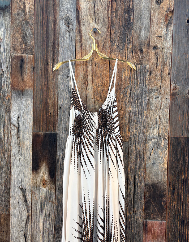 Milio Milano Milio Milano Sunburst Print Maxi Dress Camel