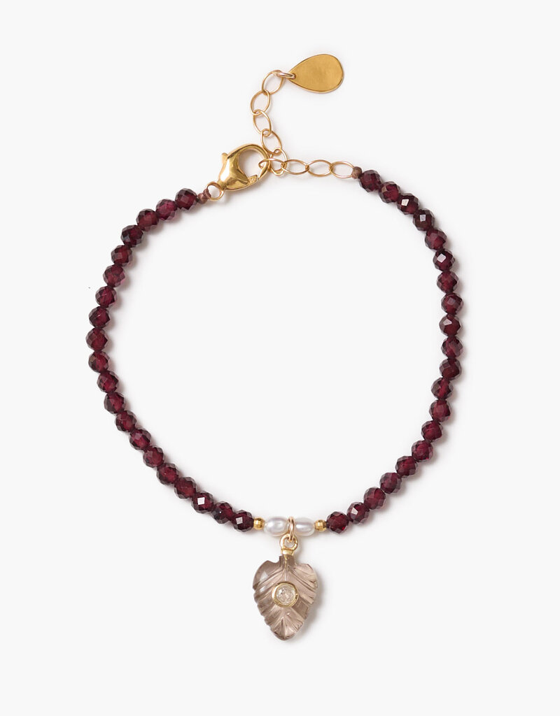 Chan Luu Chan Luu Fern Charm Bracelet Garnet