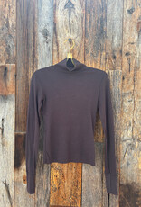 Perfect White Tee Luxe Rib Turtle Neck Cocoa Powder