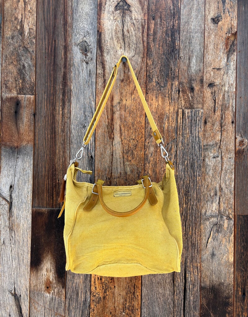 Vive La Difference Vive La Difference City Easy Tex Handbag 04409 Cedro