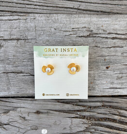 Gratinsta Gratinsta Broad Leaf Gold Stud Earrings