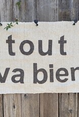 The Huntress Designs The Huntress Designs Tut Va Bien