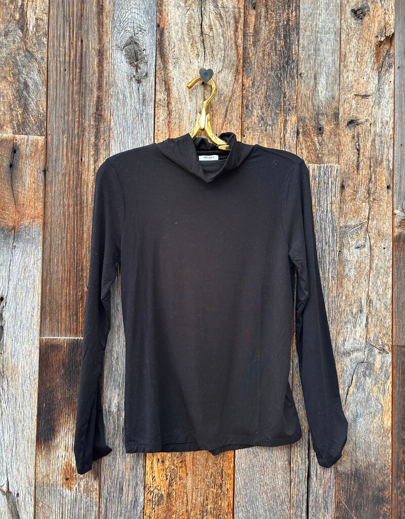 Dylan Dylan Essential Turtleneck Black