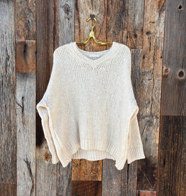 Milio Milano Milio Milano Fuzzy Knit L/S V-Neck Sweater Cream