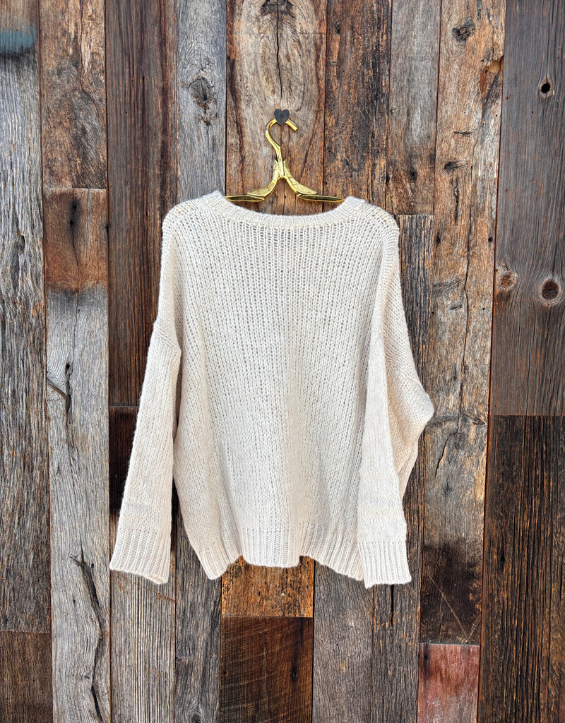 Milio Milano Milio Milano Fuzzy Knit L/S V-Neck Sweater Cream