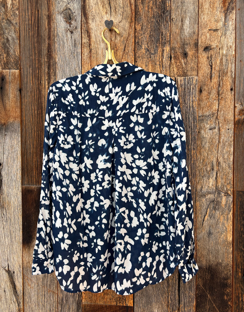Bella Dahl Bella Dahl Classic Button Down- Indigo Bloom Print