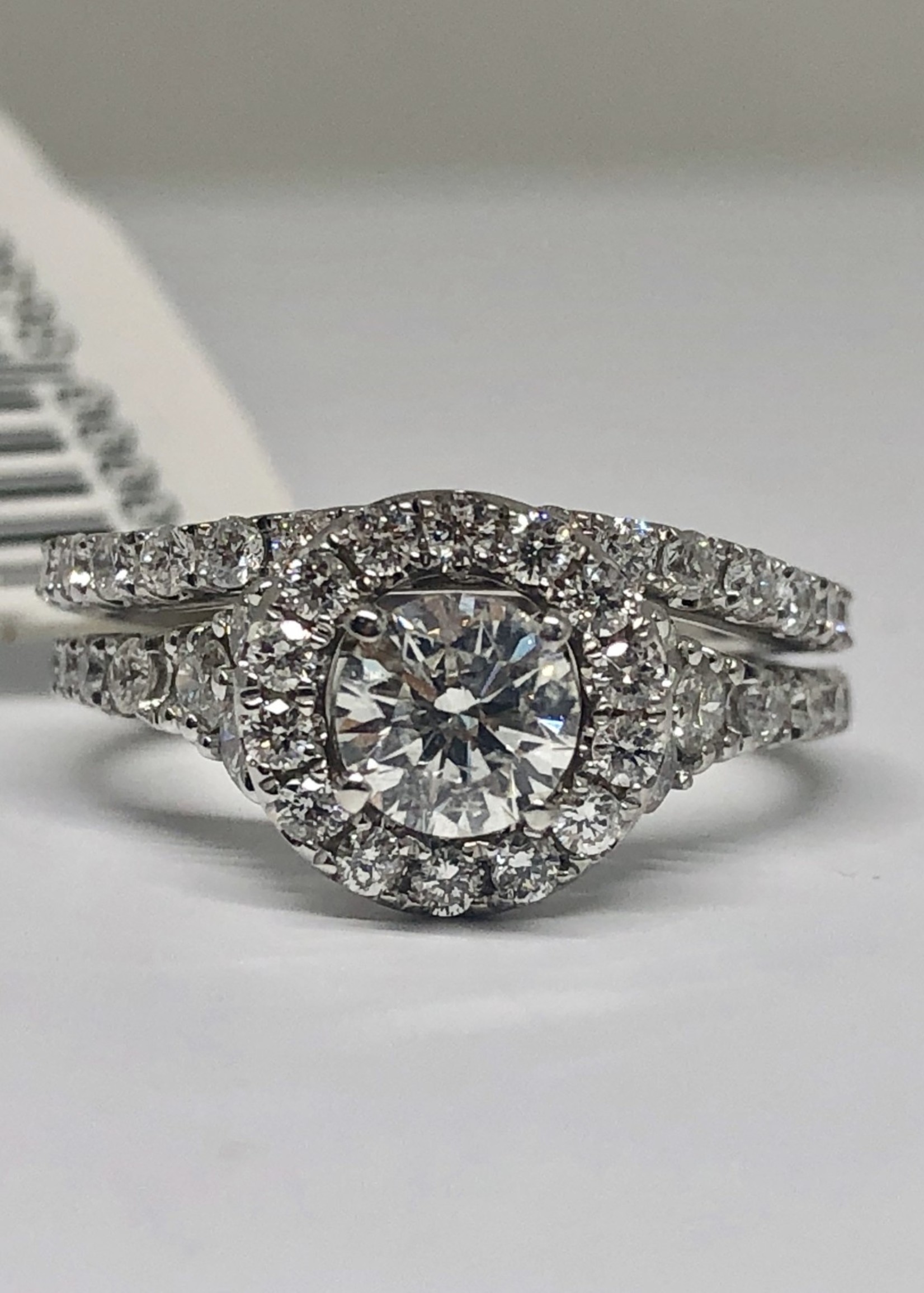14KW 4.4g 1.20ctw (.52ctr) H/SI2 Round Diamond Halo Engagement Ring (size 5)