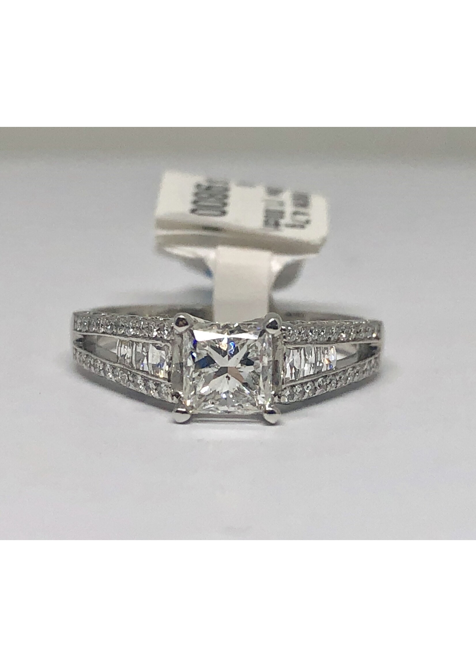 18KW 4.7g 1.40ctw (1.00ctr) J/SI1 Princess Cut Diamond Engagement Ring (size 7.5)