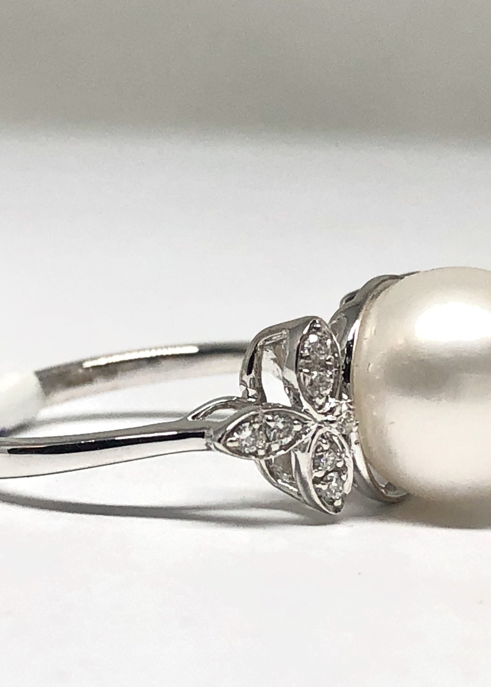 VIN-14KW 3.9g D-.12tw/10.0mm Pearl Ring