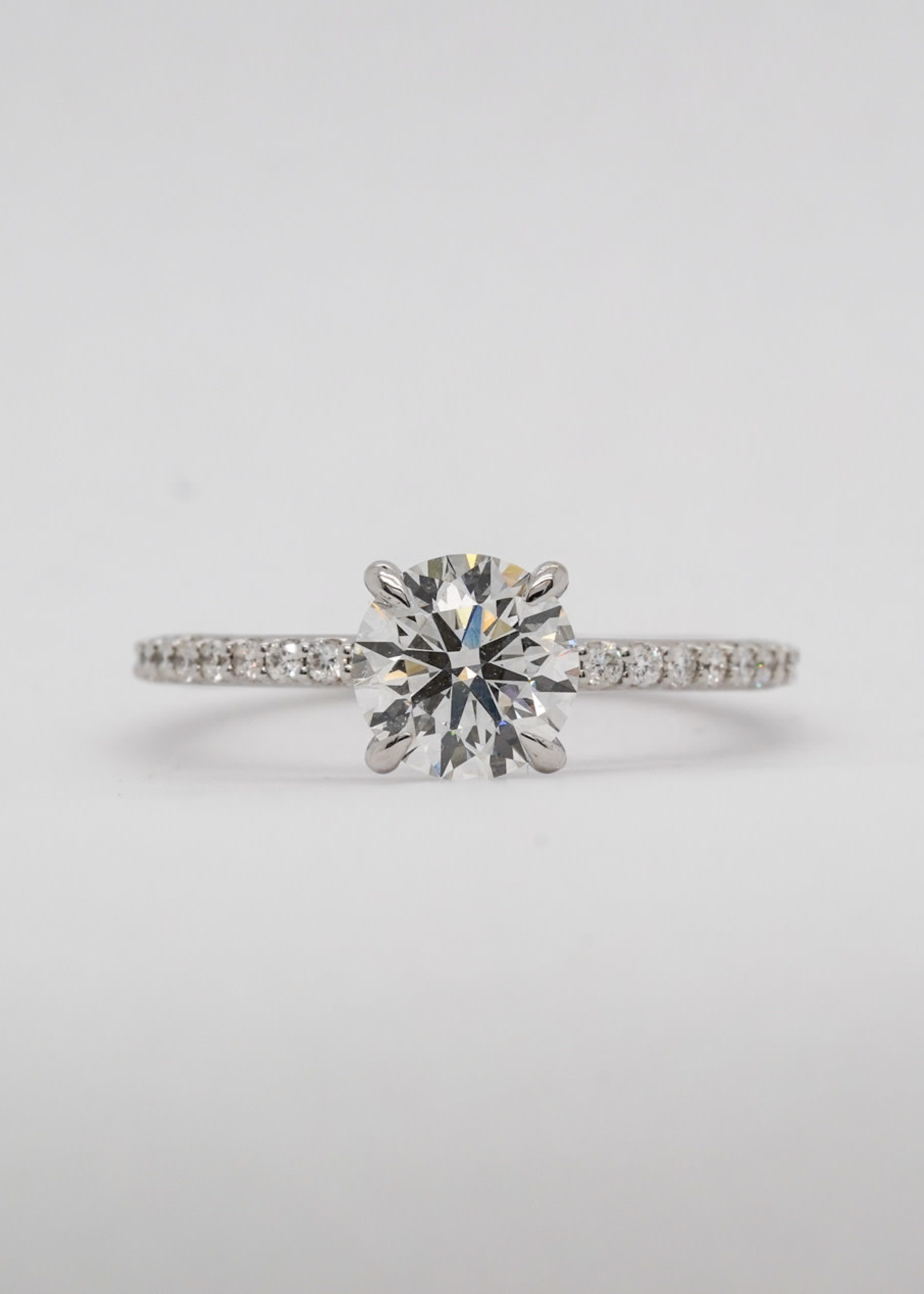 14KW 2.55g 1.69ctw ( 1.33ctr) H/SI1 Round Diamond Hidden Halo Engagement Ring (size 7)