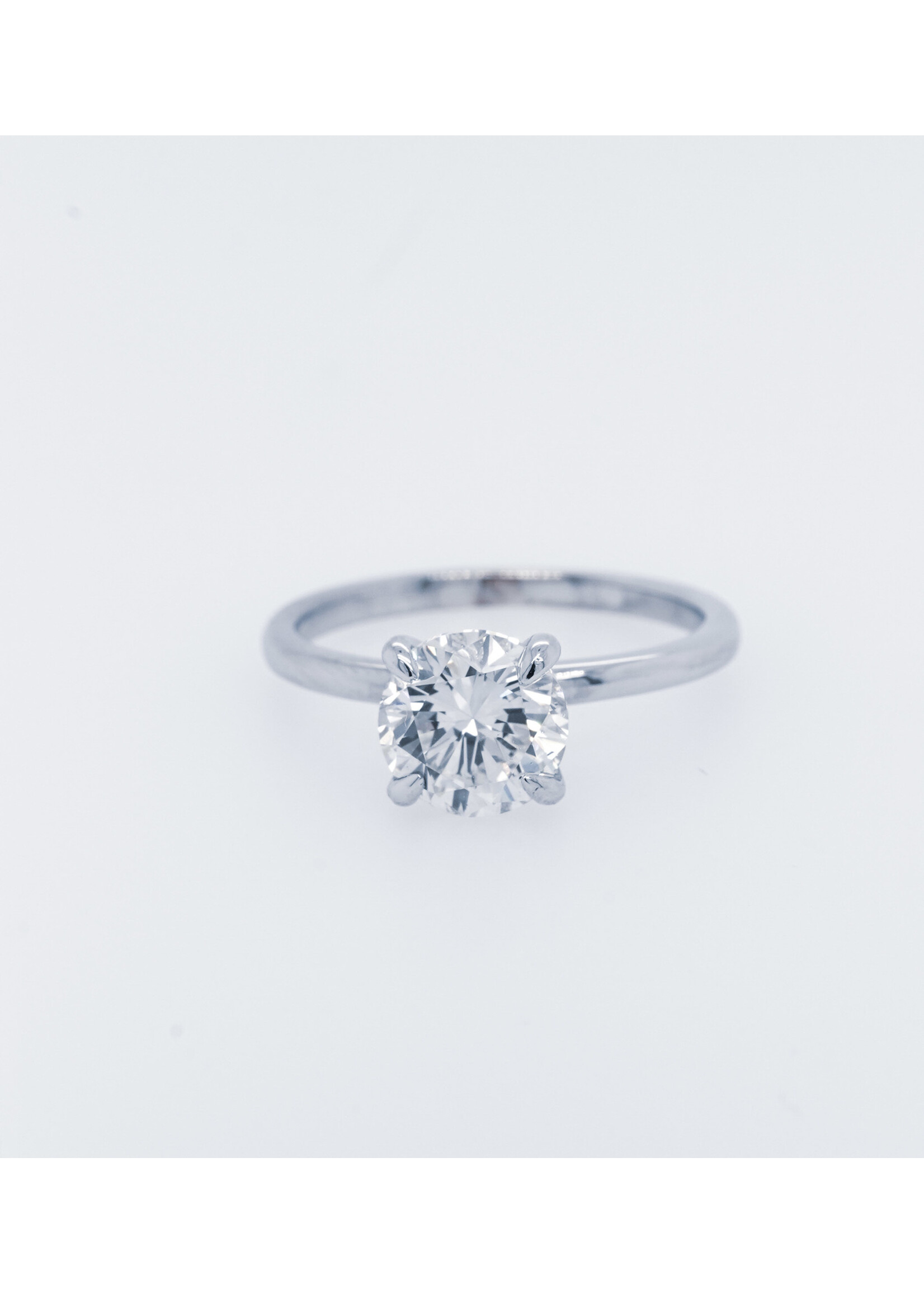 14KW 2.92g 2.06ct I/VS1 GIA Round Diamond Solitaire Engagement Ring (size 7)