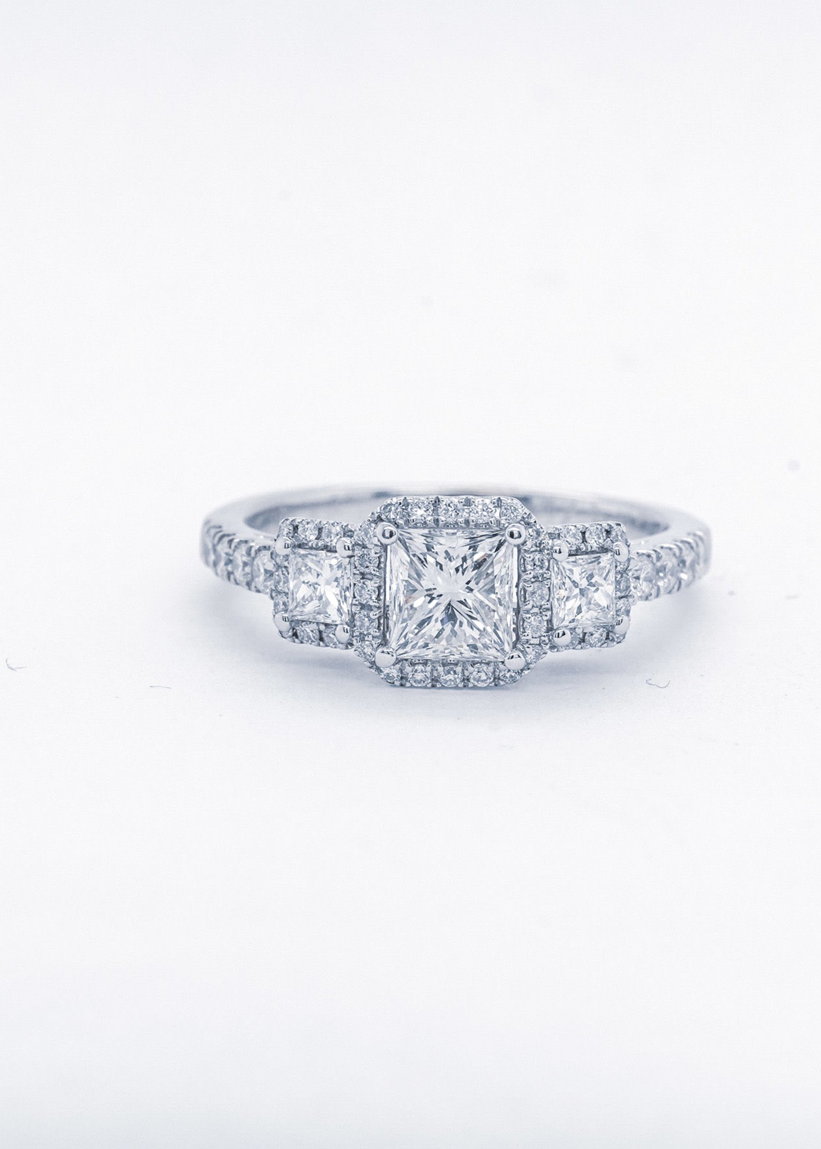 Rosa Del Amor' Princess Cut White Gold Engagement Ring