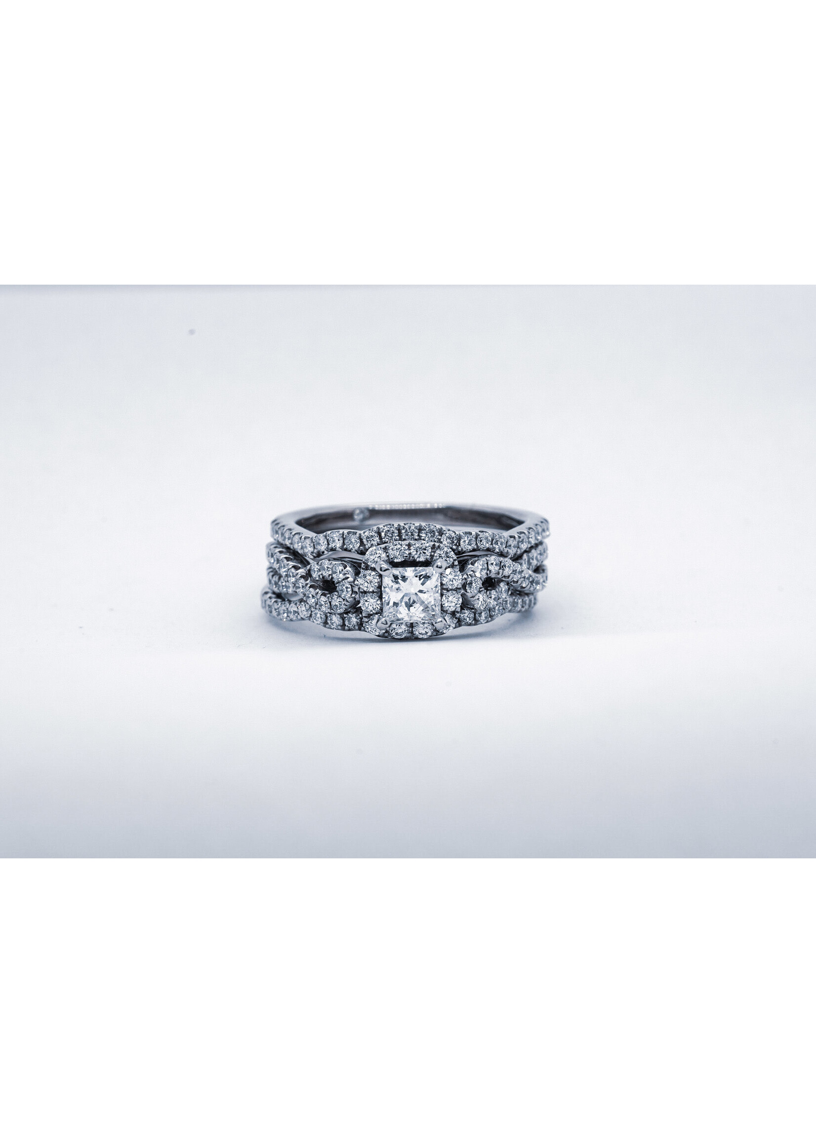 14KW 9.1g 1.43tw (.45ctr) E/SI2 Princess Cut Leo Diamond Halo Wedding Set (size 7.5)