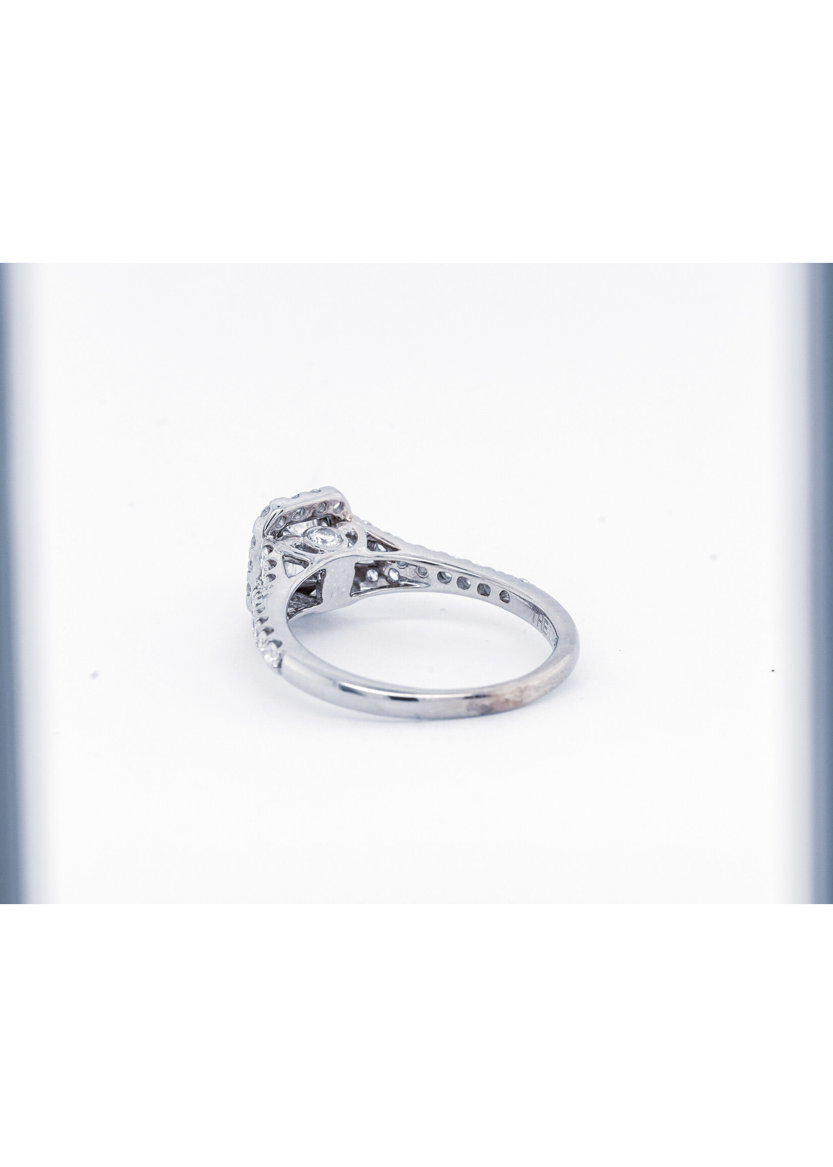 14KW 4.07g 1.25ctw (.47ctr) F/VS2 Emerald Cut Leo Diamond Halo Engagement Ring (6.75)