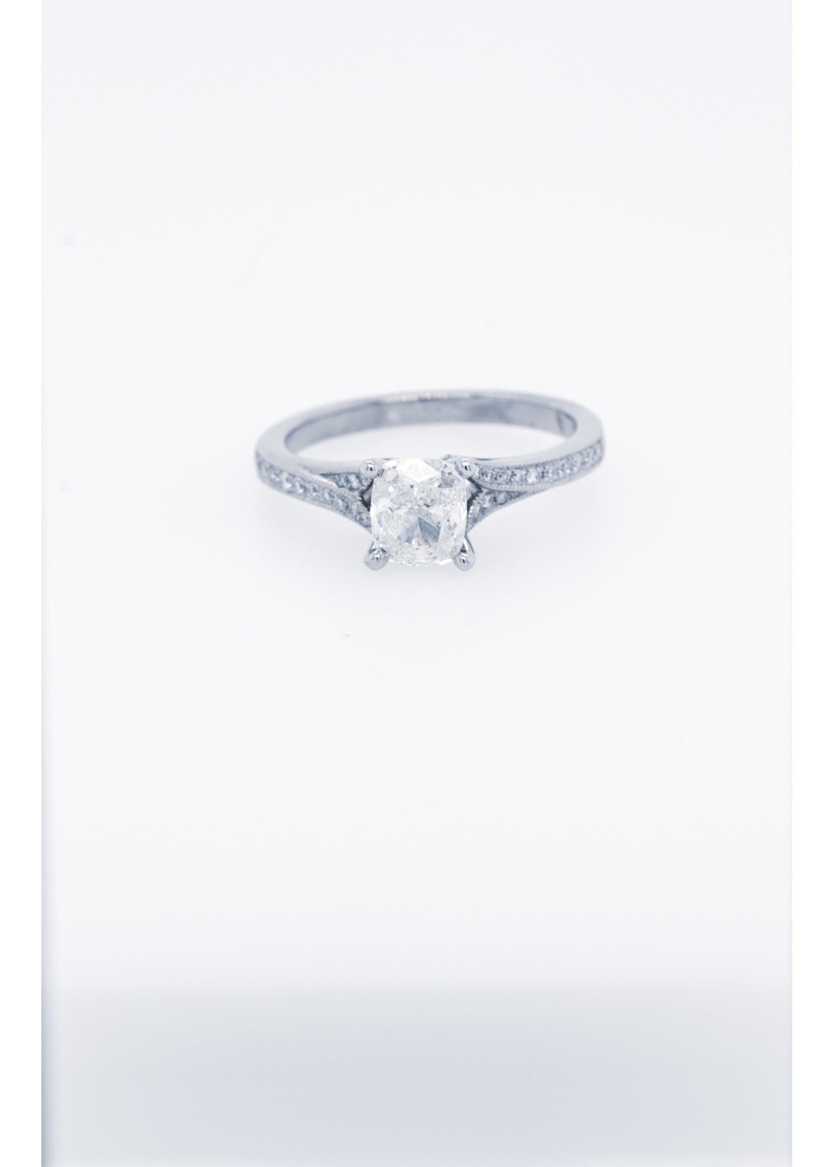 14KW 3.3g 1.16ctw (1.00ctr) I/SI2 Elongated Cushion Diamond Venetti Engagement Ring (size 6.75)