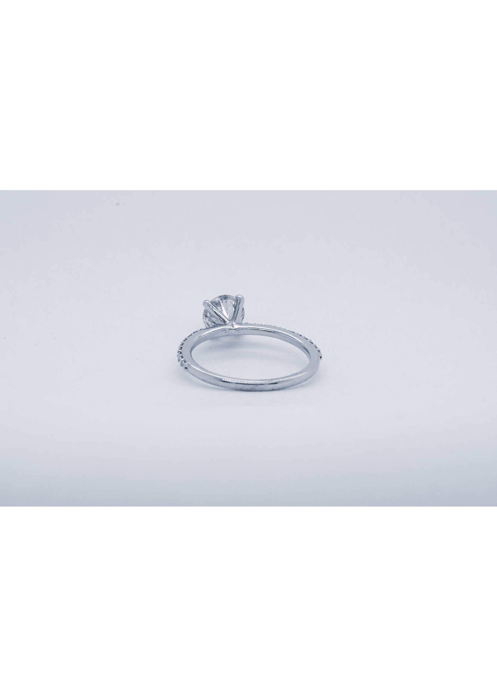 Plat 3.09g 1.23ctw (1.01ctr) H/SI2 Round Diamond Engagement Ring (size 7)